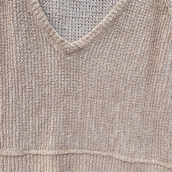 Free People Cropped Cotton V-Neck Sweater Tan Size Medium - Picture 2 of 4
